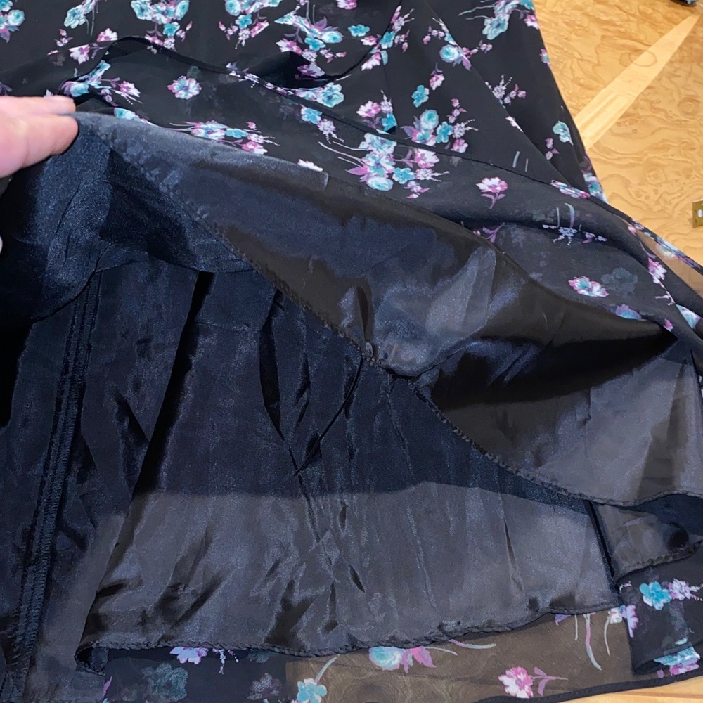 NWT!! Black Label by Evan Picone Long Sleeve Dress with Floral Pattern Size 18 - Picture 15 of 16